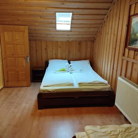 Holiday home золотий ключик *